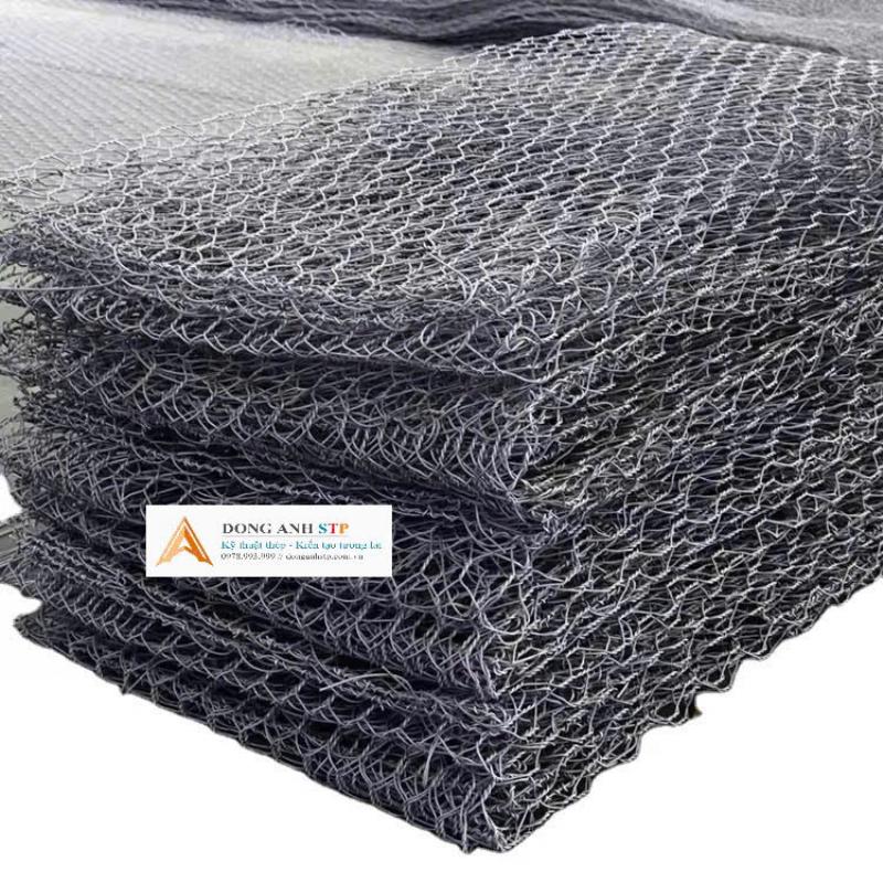 lớp bọc nhựa PVC dày giúp bảo vệ lưới thép rọ đá khỏi ăn mòn và tác động môi trường khắc nghiệt